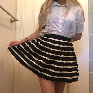 Forever 21 Black White Striped skirt